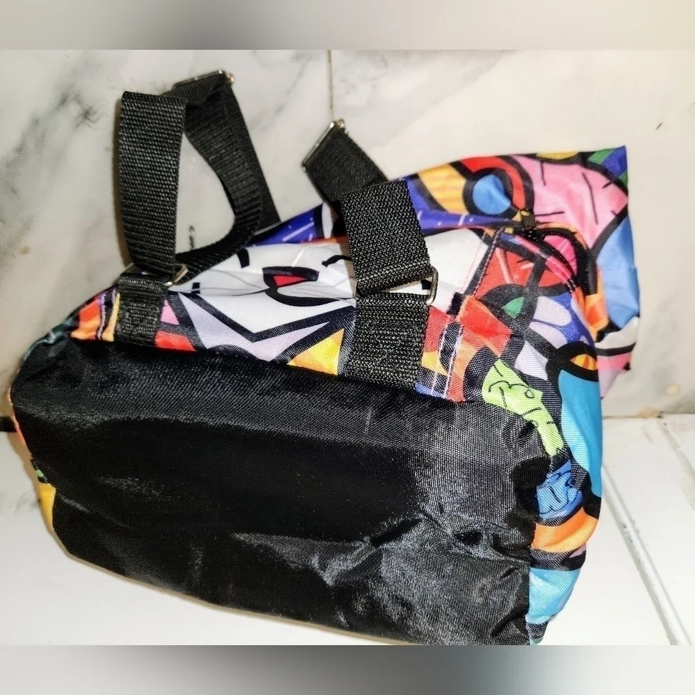 Romero Britto Pop Art 2-in-1 Drawstring Backpack & Insulated Lunch Bag